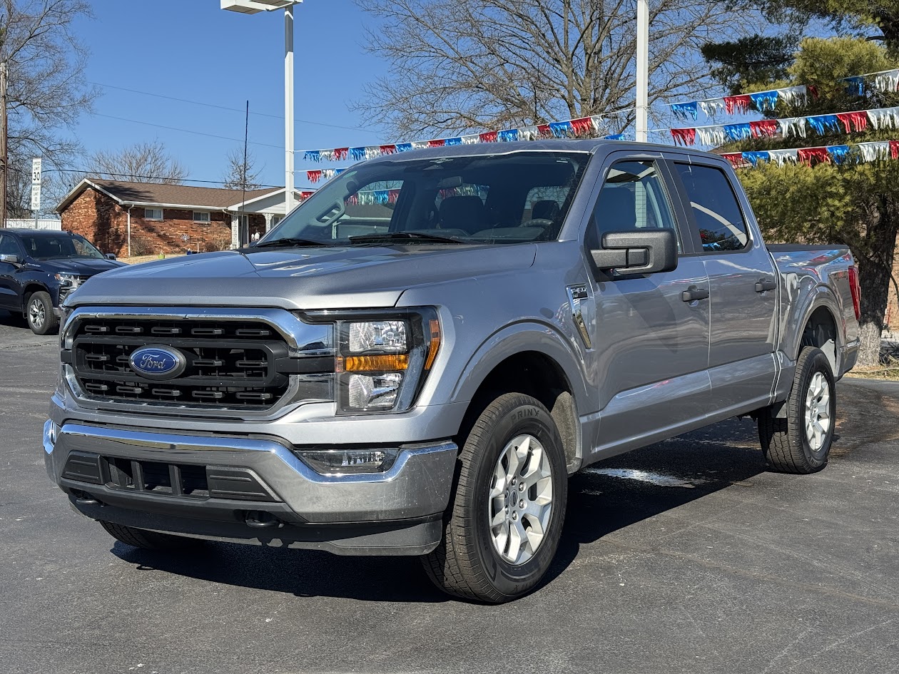 2023 Ford F-150 Vehicle Photo in BOONVILLE, IN 47601-9633