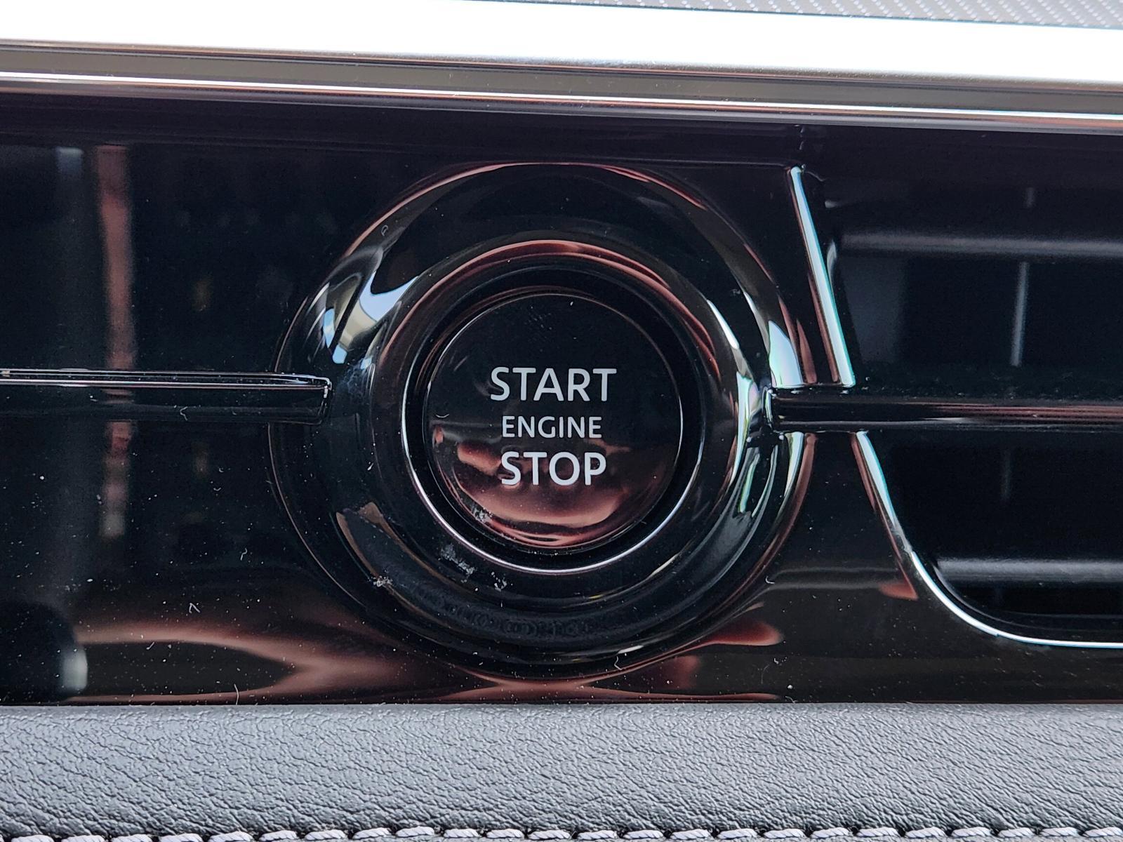 2025 INFINITI QX80 Vehicle Photo in Fort Worth, TX 76132