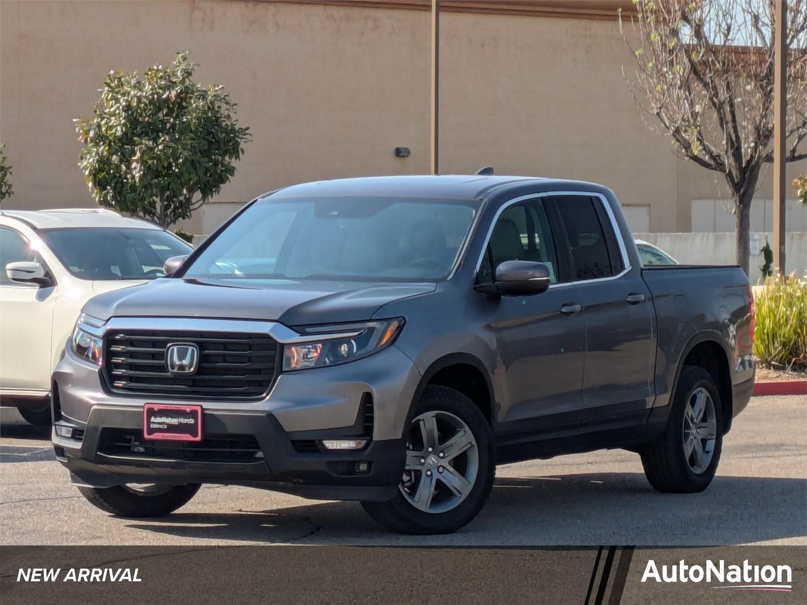 2023 Honda Ridgeline Vehicle Photo in Valencia, CA 91355