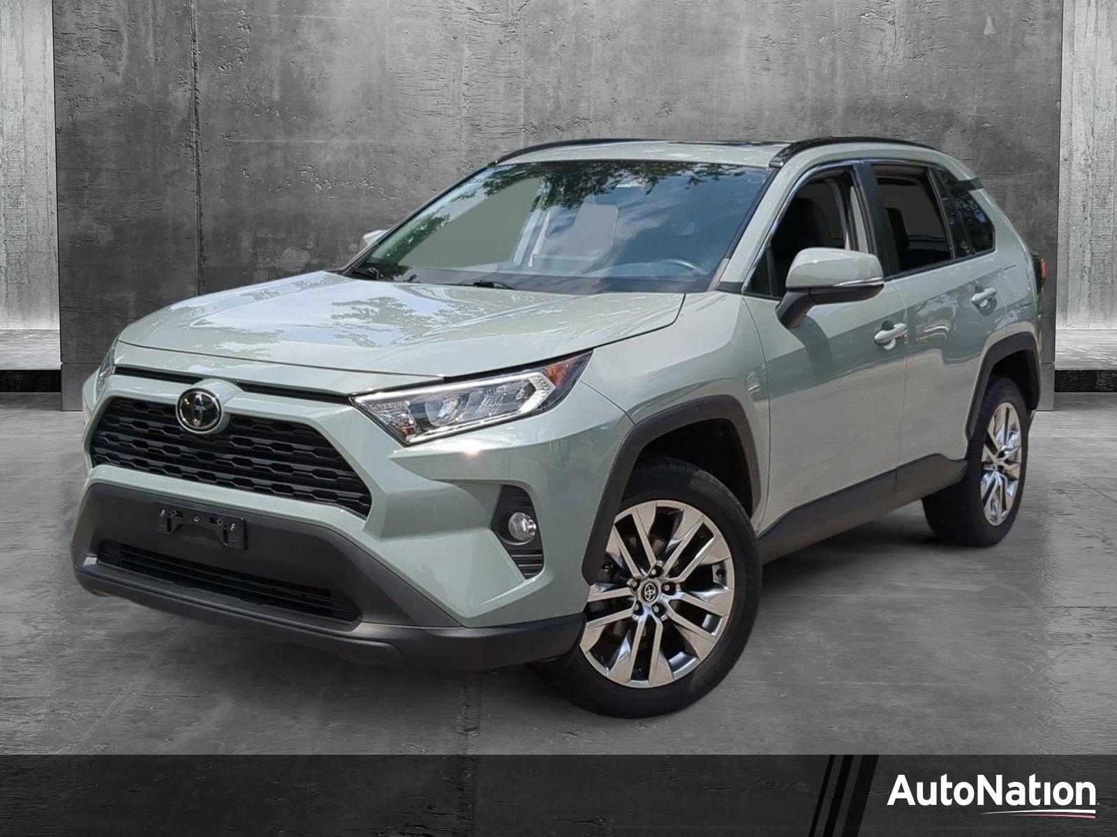 2020 Toyota RAV4 Vehicle Photo in West Palm Beach, FL 33417