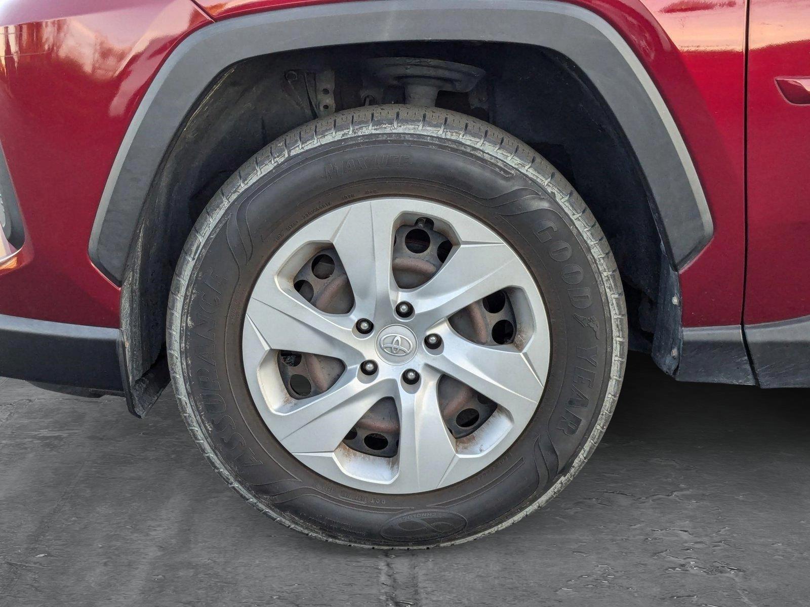 2019 Toyota RAV4 Vehicle Photo in Winter Park, FL 32792