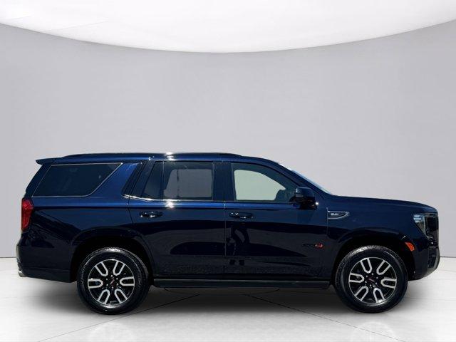 2022 GMC Yukon Vehicle Photo in LEOMINSTER, MA 01453-2952