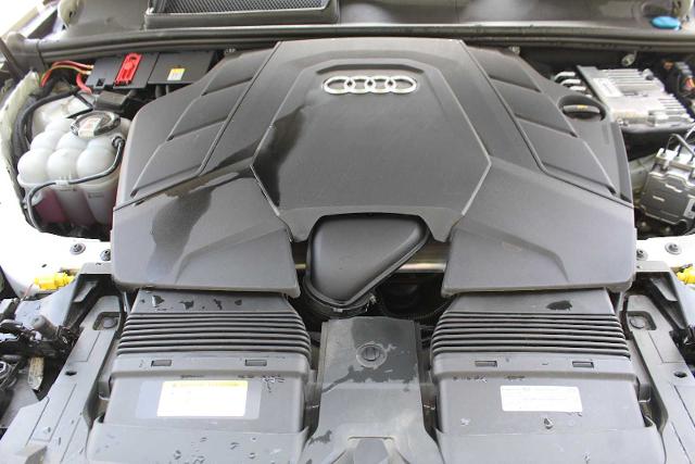 2022 Audi Q7 Vehicle Photo in HOUSTON, TX 77090