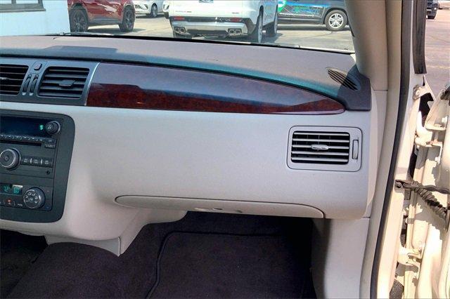 2008 Buick Lucerne Vehicle Photo in INDEPENDENCE, MO 64055-1377