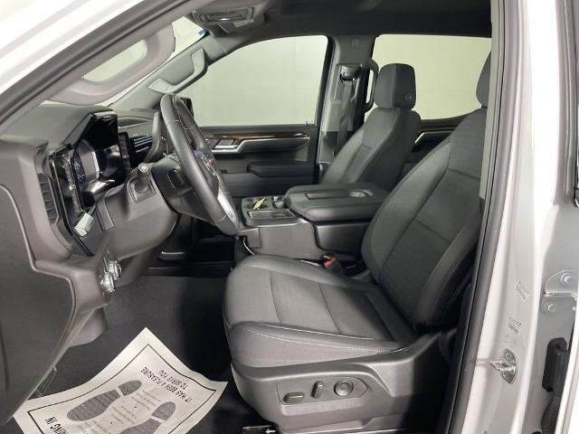 2025 GMC Sierra 1500 Vehicle Photo in GILBERT, AZ 85297-0402