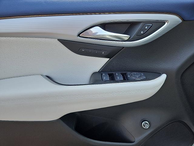 2025 Buick Envision Vehicle Photo in TREVOSE, PA 19053-4984