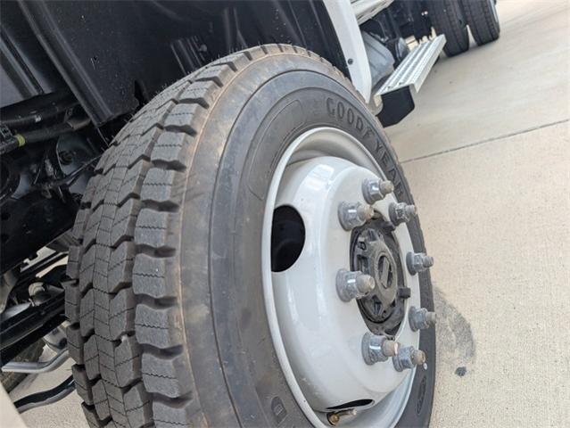 2024 Chevrolet Silverado Chassis Cab Vehicle Photo in ENGLEWOOD, CO 80113-6708