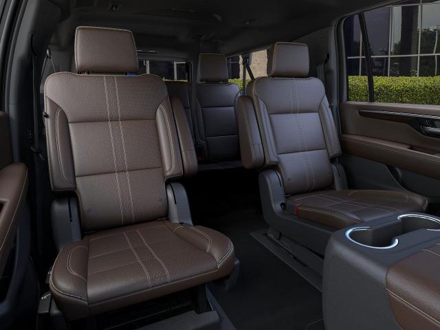 2025 Chevrolet Suburban Vehicle Photo in GEORGETOWN, TX 78626-7508