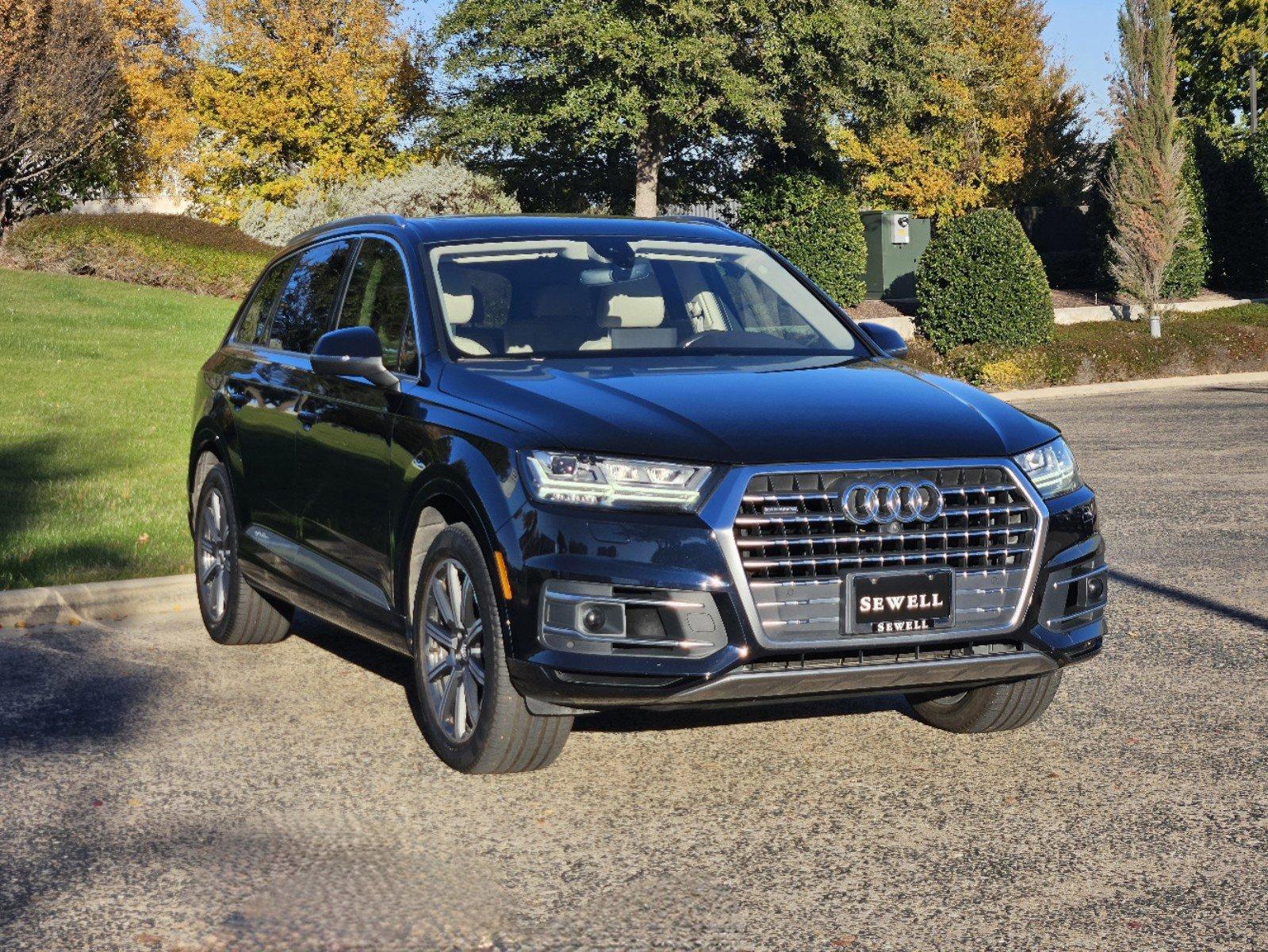 2017 Audi Q7 Vehicle Photo in FORT WORTH, TX 76132