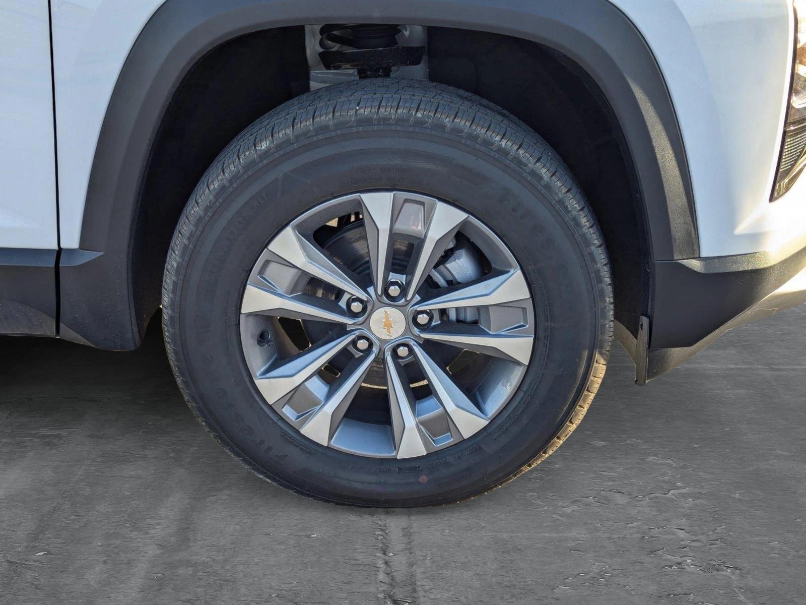 2025 Chevrolet Equinox Vehicle Photo in PEMBROKE PINES, FL 33024-6534