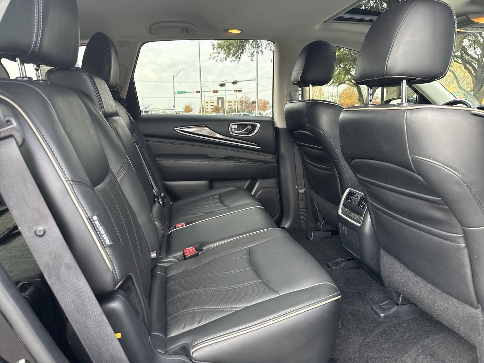 2018 INFINITI QX60 Vehicle Photo in DALLAS, TX 75209-3016