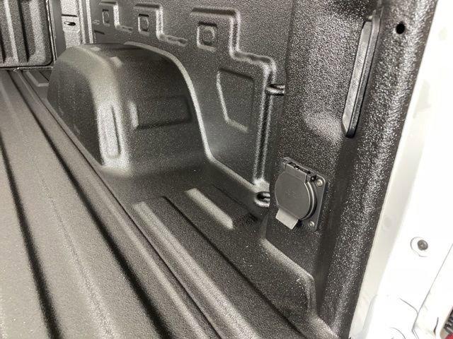 2025 Chevrolet Silverado 1500 Vehicle Photo in PHOENIX, AZ 85014-3381