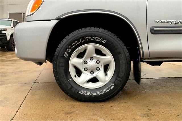 2004 Toyota Tundra Vehicle Photo in TOPEKA, KS 66609-0000