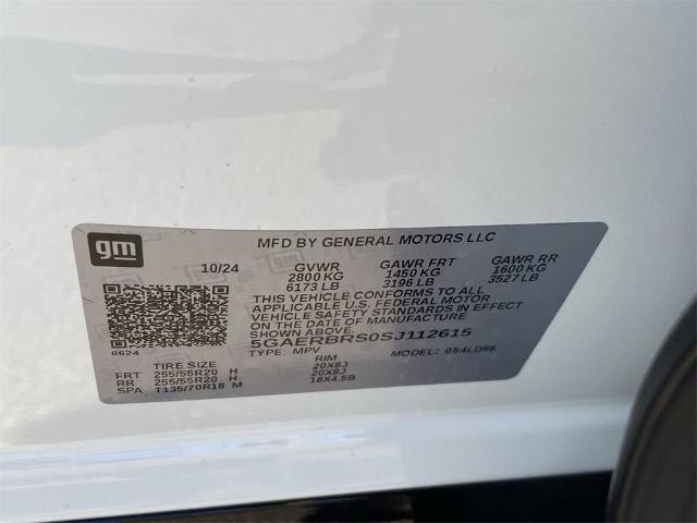 2025 Buick Enclave Vehicle Photo in GOODYEAR, AZ 85338-1310