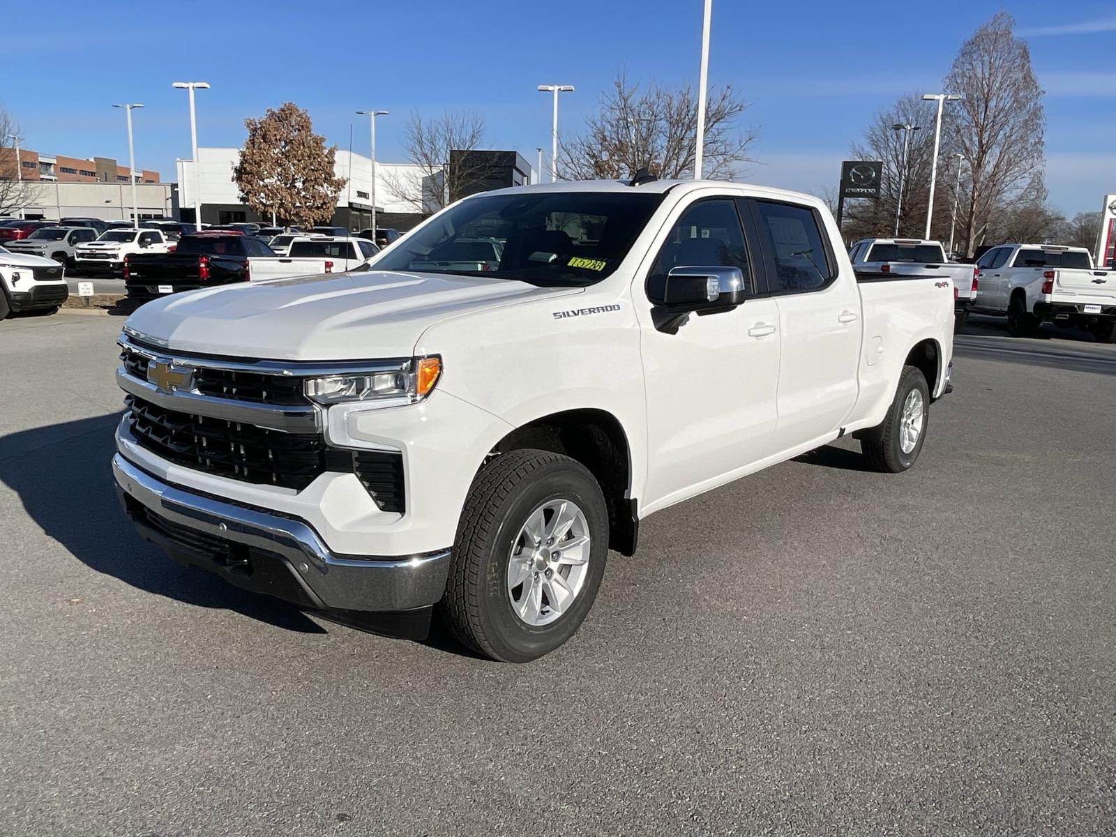 2025 Chevrolet Silverado 1500 Vehicle Photo in BENTONVILLE, AR 72712-4322