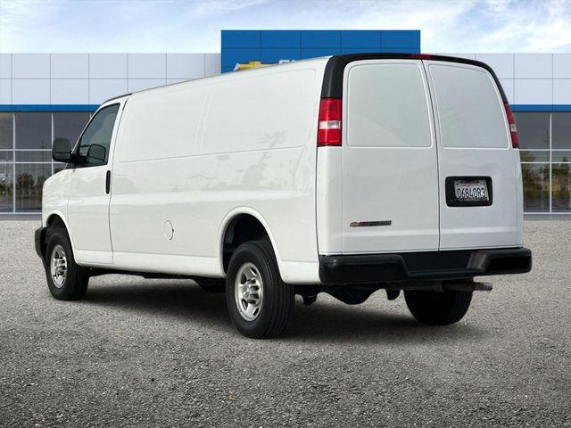 2023 Chevrolet Express Cargo 2500 Vehicle Photo in RIVERSIDE, CA 92504-4106