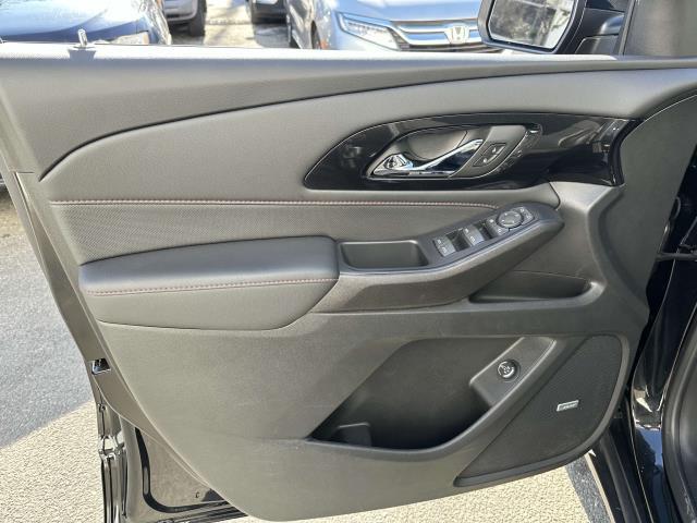 2022 Chevrolet Traverse Vehicle Photo in Roslyn, NY 11576