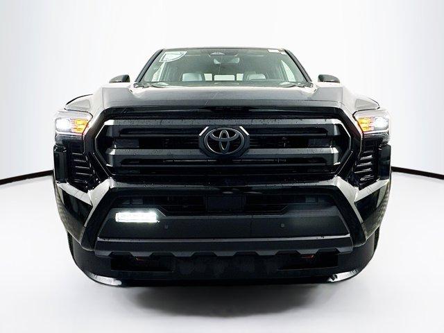2025 Toyota Tacoma 4WD Vehicle Photo in Flemington, NJ 08822