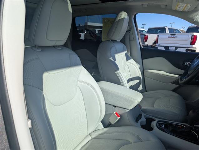 2021 Jeep Cherokee Vehicle Photo in AURORA, CO 80012-4011