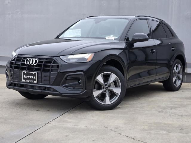 2025 Audi Q5 Vehicle Photo in SUGAR LAND, TX 77478