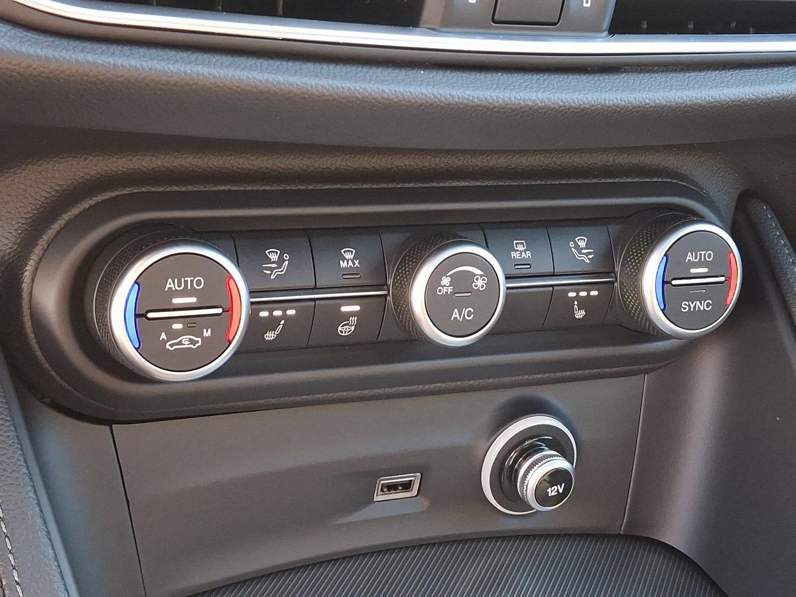 2025 Alfa Romeo Stelvio Vehicle Photo in Willow Grove, PA 19090