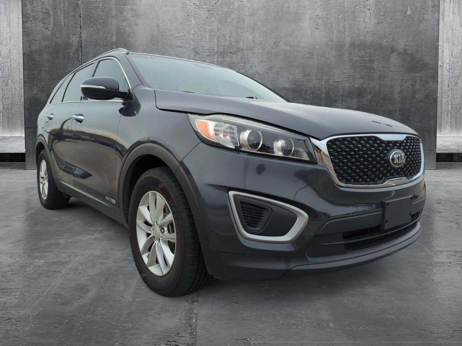 2017 Kia Sorento Vehicle Photo in Memphis, TN 38125