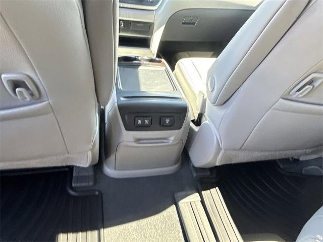 2020 Toyota Sienna Vehicle Photo in ALBERTVILLE, AL 35950-0246