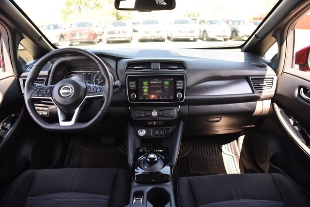2024 Nissan LEAF Vehicle Photo in Ballwin, MO 63011