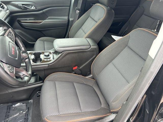 2023 GMC Acadia Vehicle Photo in MEDINA, OH 44256-9631