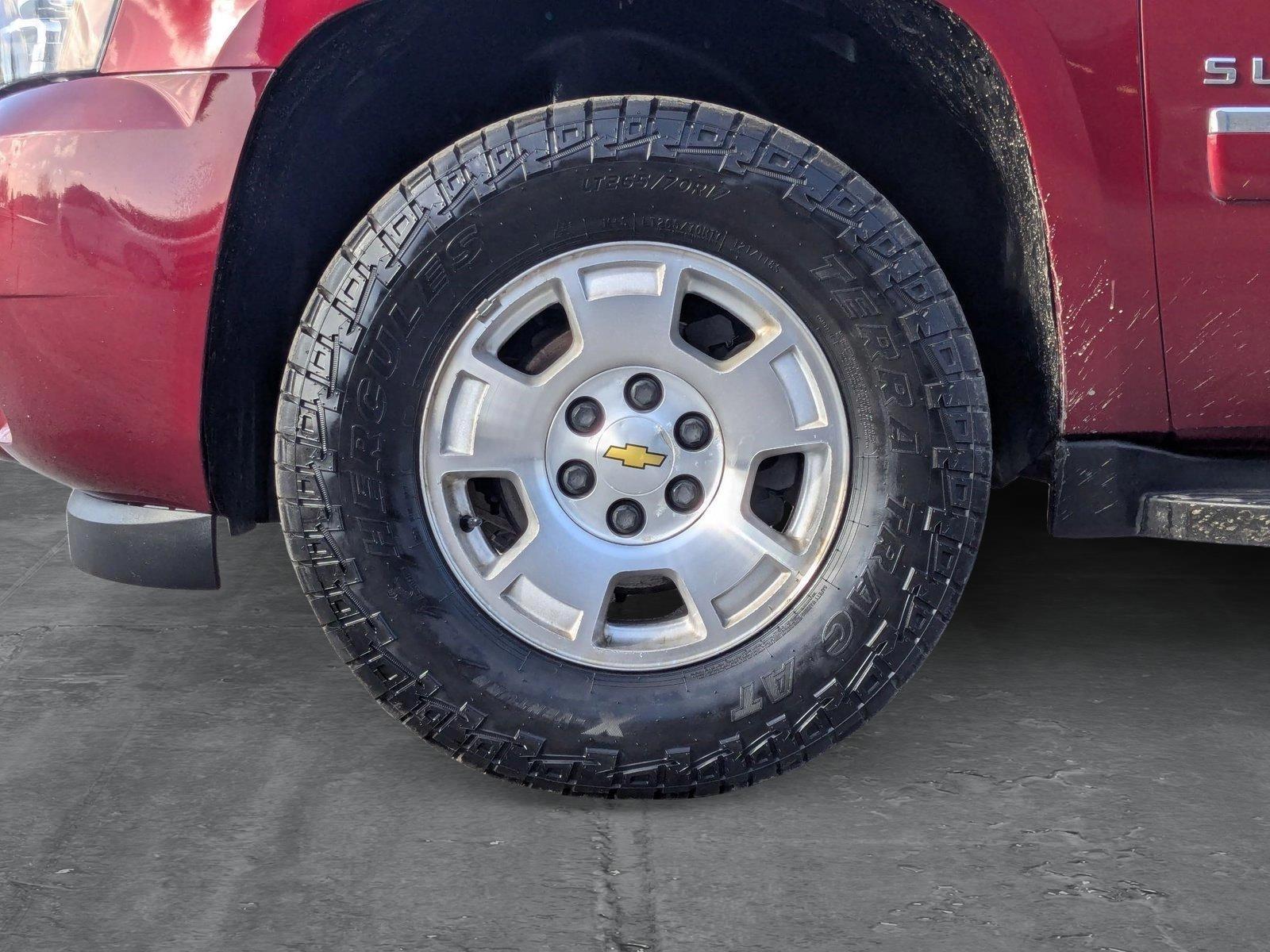 2010 Chevrolet Suburban Vehicle Photo in Spokane Valley, WA 99212
