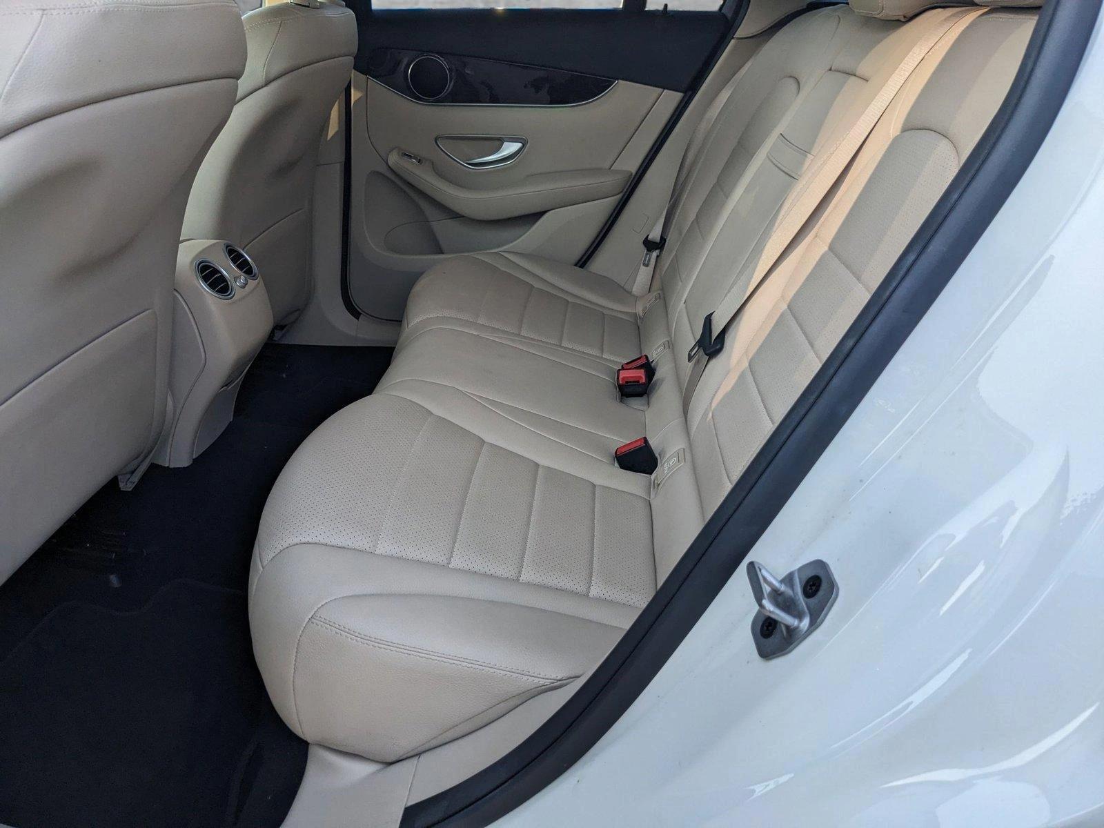 2022 Mercedes-Benz GLC Vehicle Photo in MIAMI, FL 33172-3015