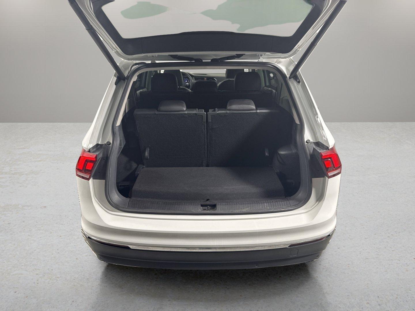 2021 Volkswagen Tiguan Vehicle Photo in GEORGETOWN, TX 78626-7508