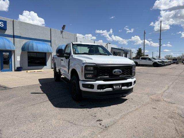 2025 Ford Super Duty F-350 SRW Vehicle Photo in Ogallala, NE 69153
