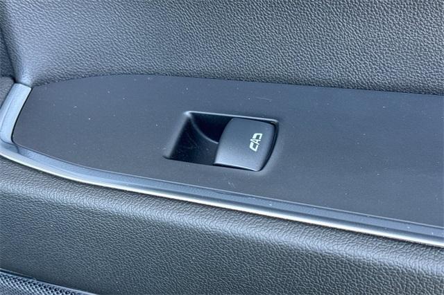 2024 GMC Sierra 1500 Vehicle Photo in ELK GROVE, CA 95757-8703