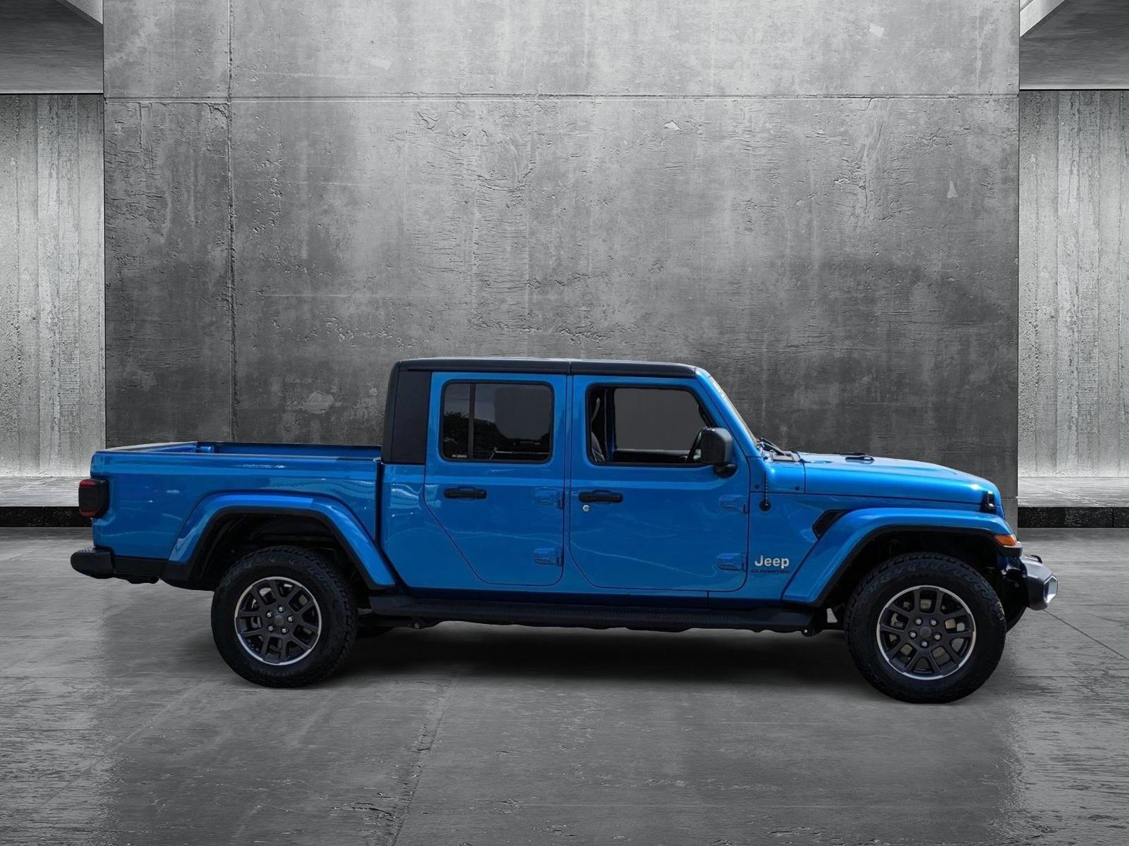 2022 Jeep Gladiator Vehicle Photo in GILBERT, AZ 85297-0446