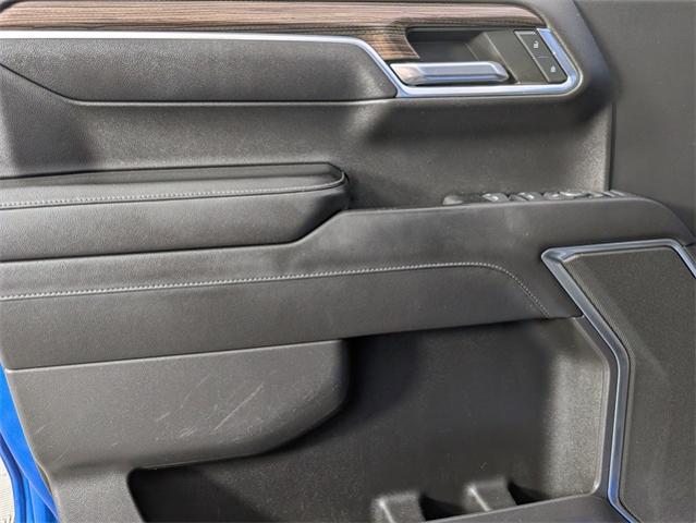 2023 Chevrolet Silverado 1500 Vehicle Photo in ENGLEWOOD, CO 80113-6708