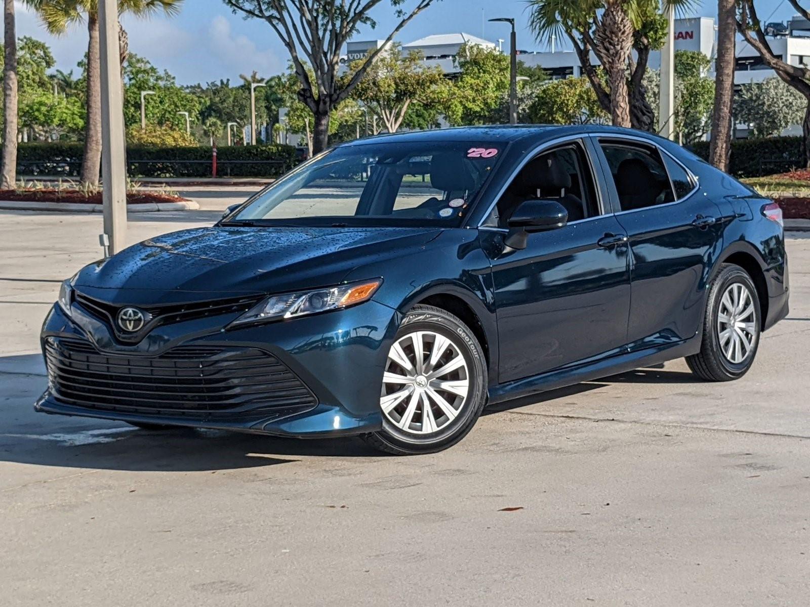 2020 Toyota Camry Vehicle Photo in Davie, FL 33331