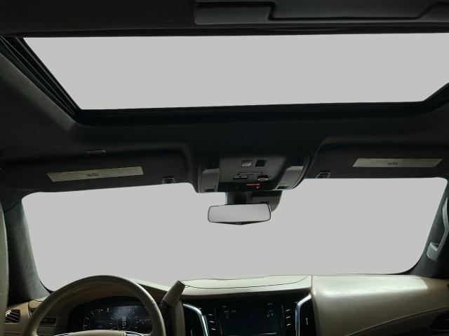 2018 Cadillac Escalade Vehicle Photo in Kaukauna, WI 54130