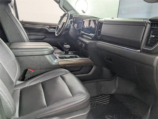 2023 Chevrolet Silverado 1500 Vehicle Photo in ENGLEWOOD, CO 80113-6708