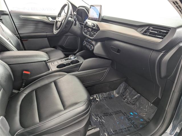 2022 Ford Escape Vehicle Photo in ENGLEWOOD, CO 80113-6708
