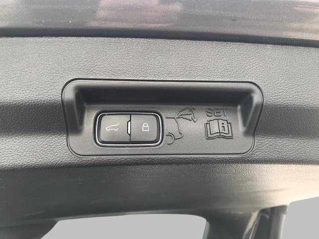 2023 Ford Explorer Vehicle Photo in GREEN BAY, WI 54303-3330