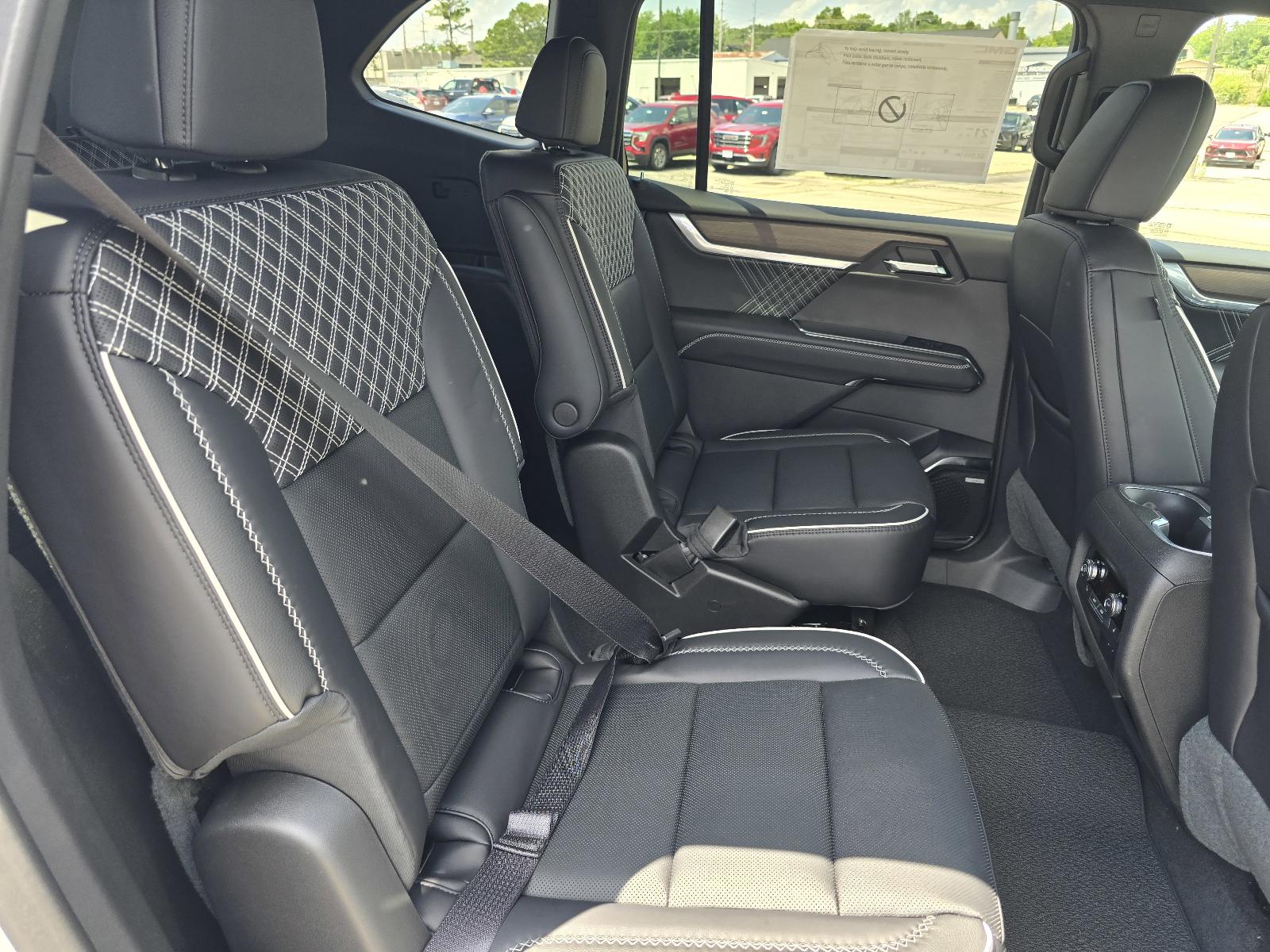 2025 GMC Acadia Vehicle Photo in Rolla, MO 65401