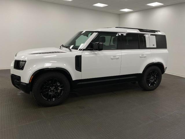 2024 Defender Vehicle Photo in Appleton, WI 54913
