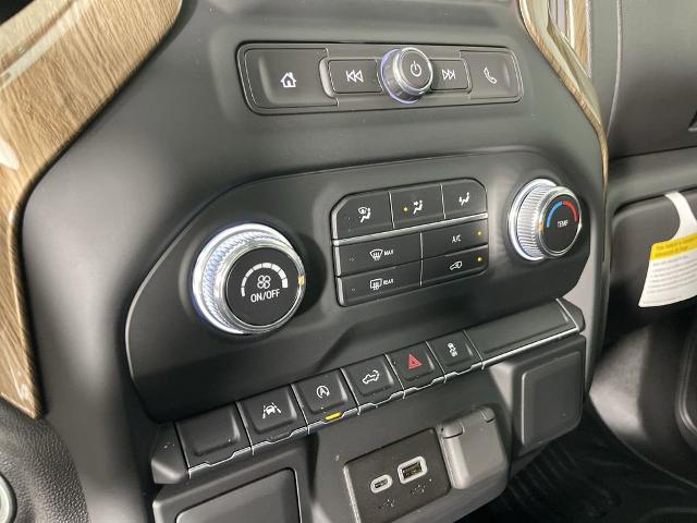 2024 GMC Sierra 1500 Vehicle Photo in GILBERT, AZ 85297-0402