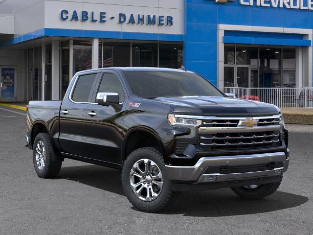 2025 Chevrolet Silverado 1500 Vehicle Photo in INDEPENDENCE, MO 64055-1314