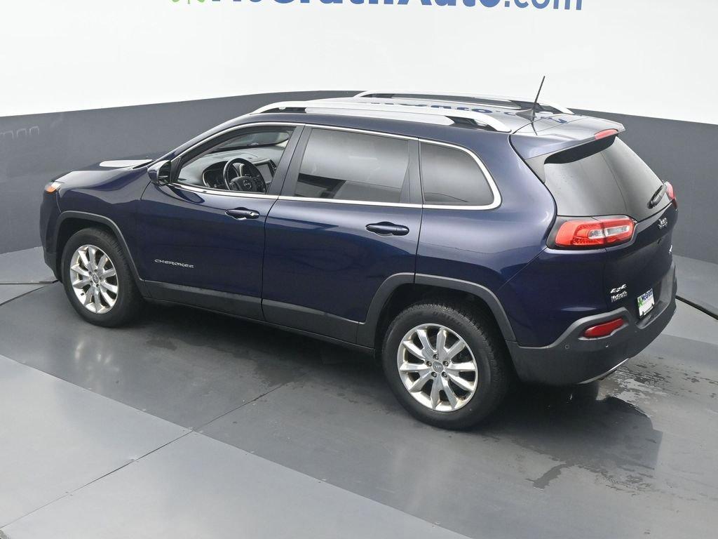 2016 Jeep Cherokee Vehicle Photo in Marion, IA 52302