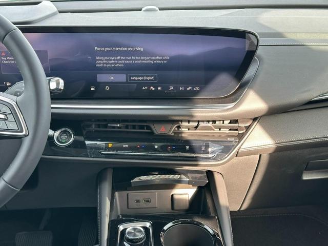2025 Buick Envision Vehicle Photo in COLUMBIA, MO 65203-3903