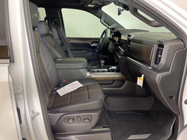 2025 Chevrolet Silverado 1500 Vehicle Photo in PHOENIX, AZ 85014-3381