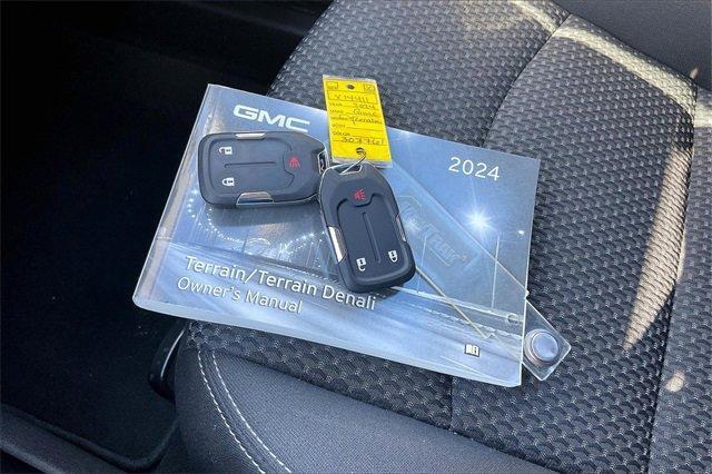2024 GMC Terrain Vehicle Photo in INDEPENDENCE, MO 64055-1314