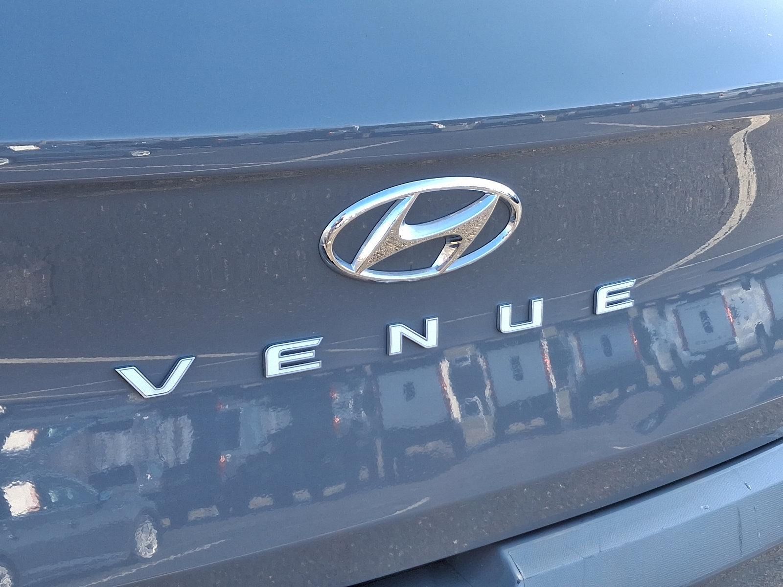 2022 Hyundai VENUE Vehicle Photo in Trevose, PA 19053